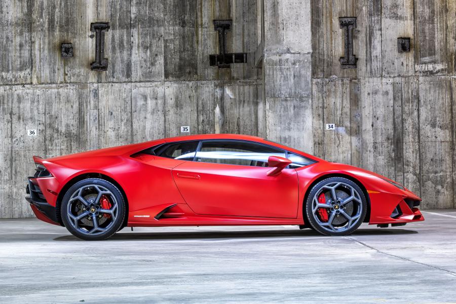  Lamborghini Huracan EVO (LB724) 2019 года  (NA) (фото 6 из 9)